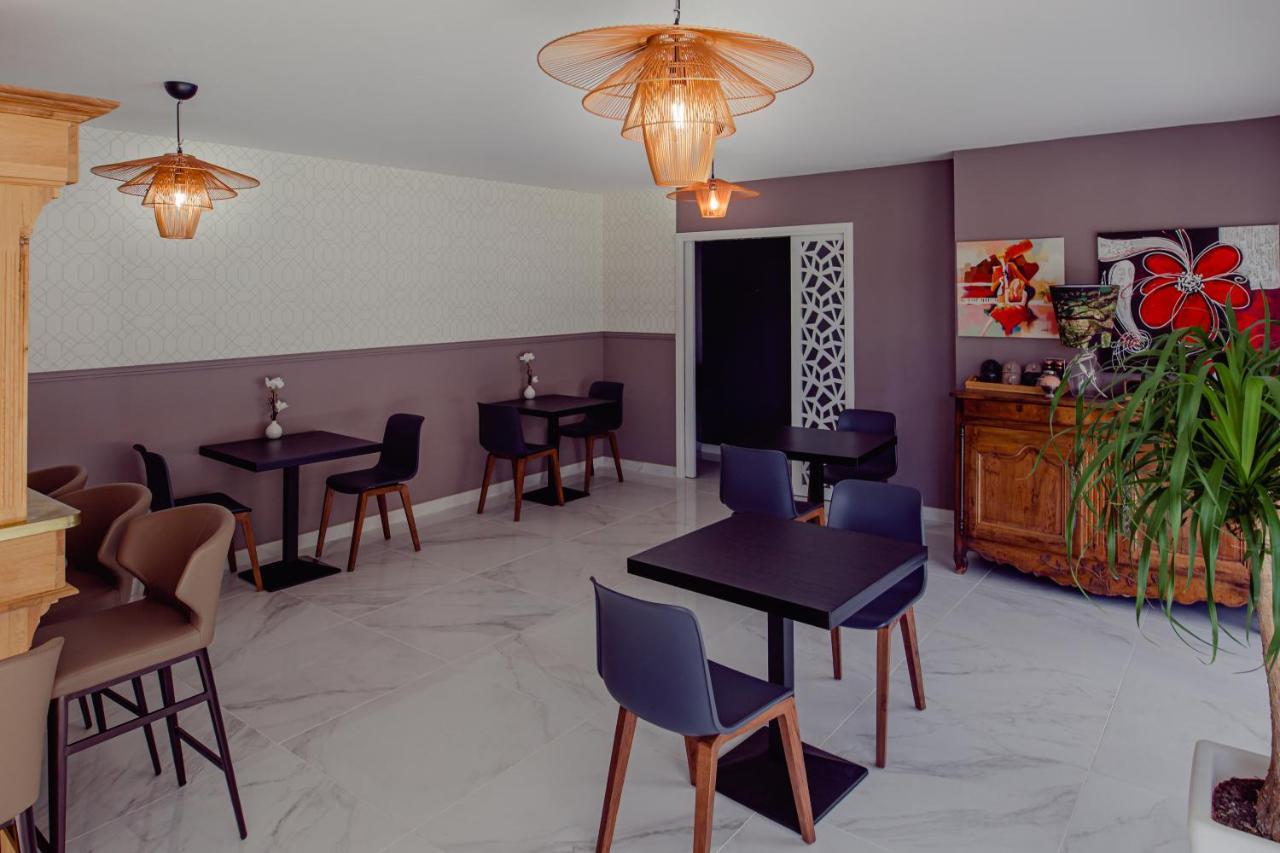Villa Des Chenes-Adult Only Saint-Doulchard Zewnętrze zdjęcie