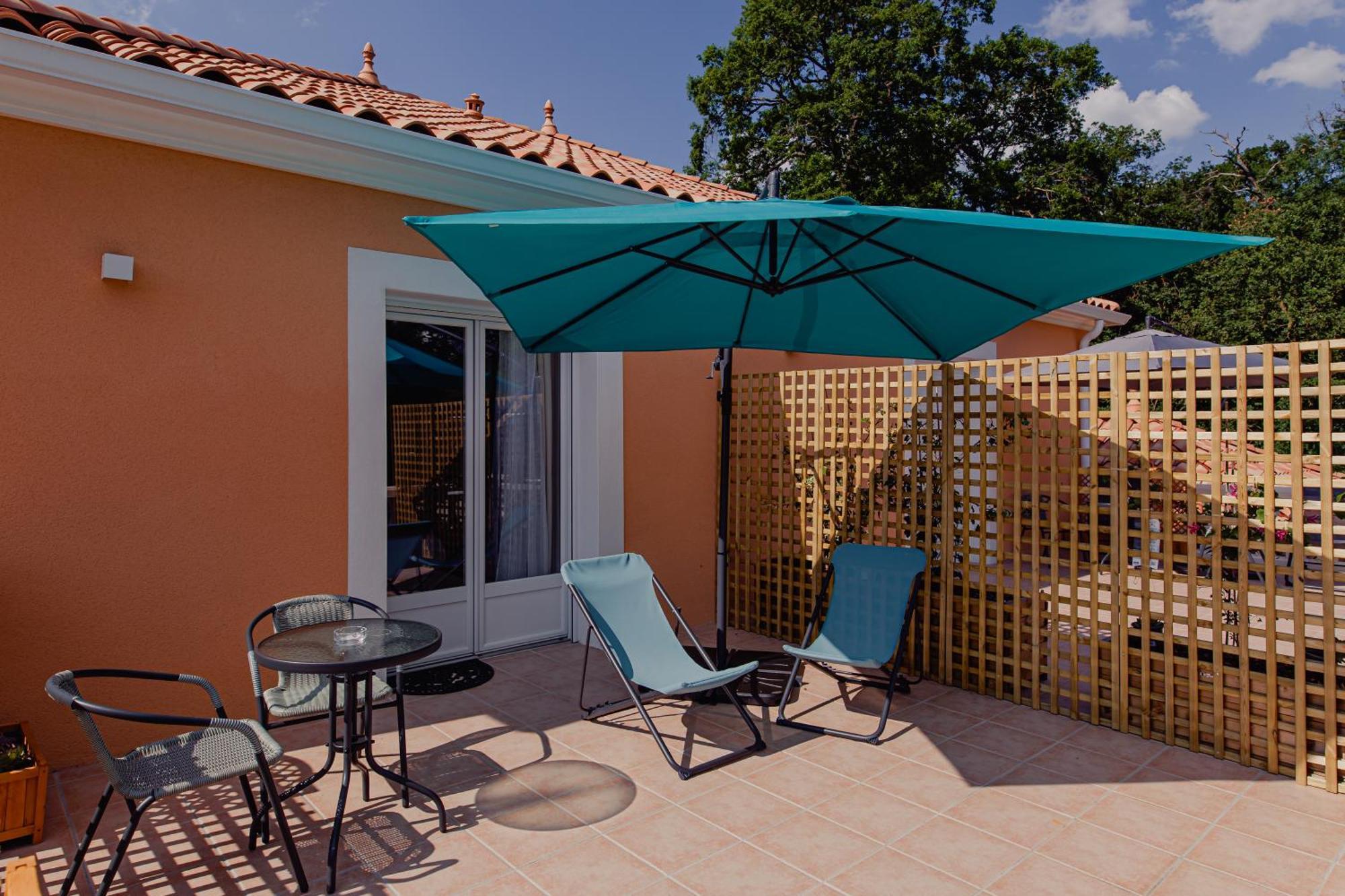 Villa Des Chenes-Adult Only Saint-Doulchard Zewnętrze zdjęcie